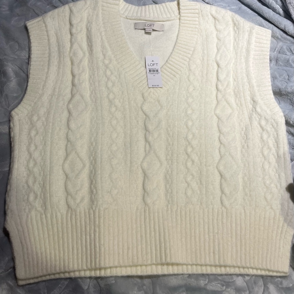 LOFT M Cream Sweater  Vest